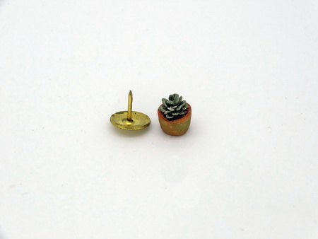 Handmade Dollshouse 1/24th scale "Hen & Chicks" Succulent (image for) Handmade Dollshouse 1/24th scale "Hen & Chicks" Succulent